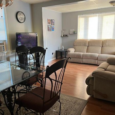 Lovely Three Bedroom Apartment Near Jersey City And Newyork Linden Ngoại thất bức ảnh