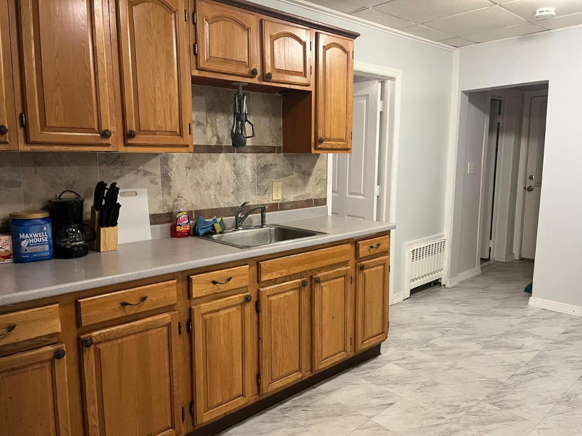 Lovely Three Bedroom Apartment Near Jersey City And Newyork Linden Ngoại thất bức ảnh